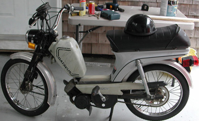  Roger's moped - www.BillOFSale.biz